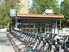 Bixi bicycle rack at the west entrance