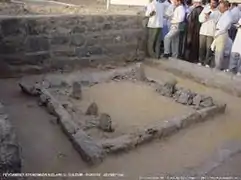 Graves of three daughters of Muhammad and Khadijah: Ruqayyah bint Muhammad, Umm Kulthum bint Muhammad, and Zainab bint Muhammad