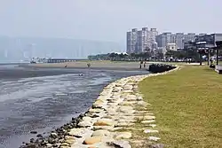 Shoreside in Bali District