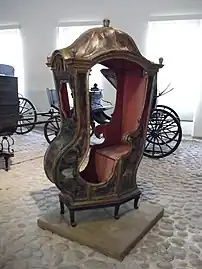 Chair where the nobles were carried by slaves