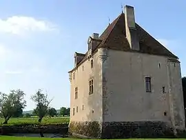 The château in Lurcy-le-Bourg