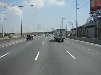 Steel poles 493–495 (with 493 is suspension tower while 494 and 495 are anchor towers and all three mentioned poles have flag design) along NLEx and near Smart Connect Interchange in Valenzuela and lattice towers 497–498 (with incomplete tower designs, 497 itself is an anchor tower and 498 is a suspension tower) passing through residential areas within the said city.
