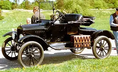 1917 Runabout – with new curved hood matches cowl panel
