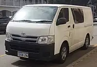 Toyota HiAce LWB van (first facelift, Australia)