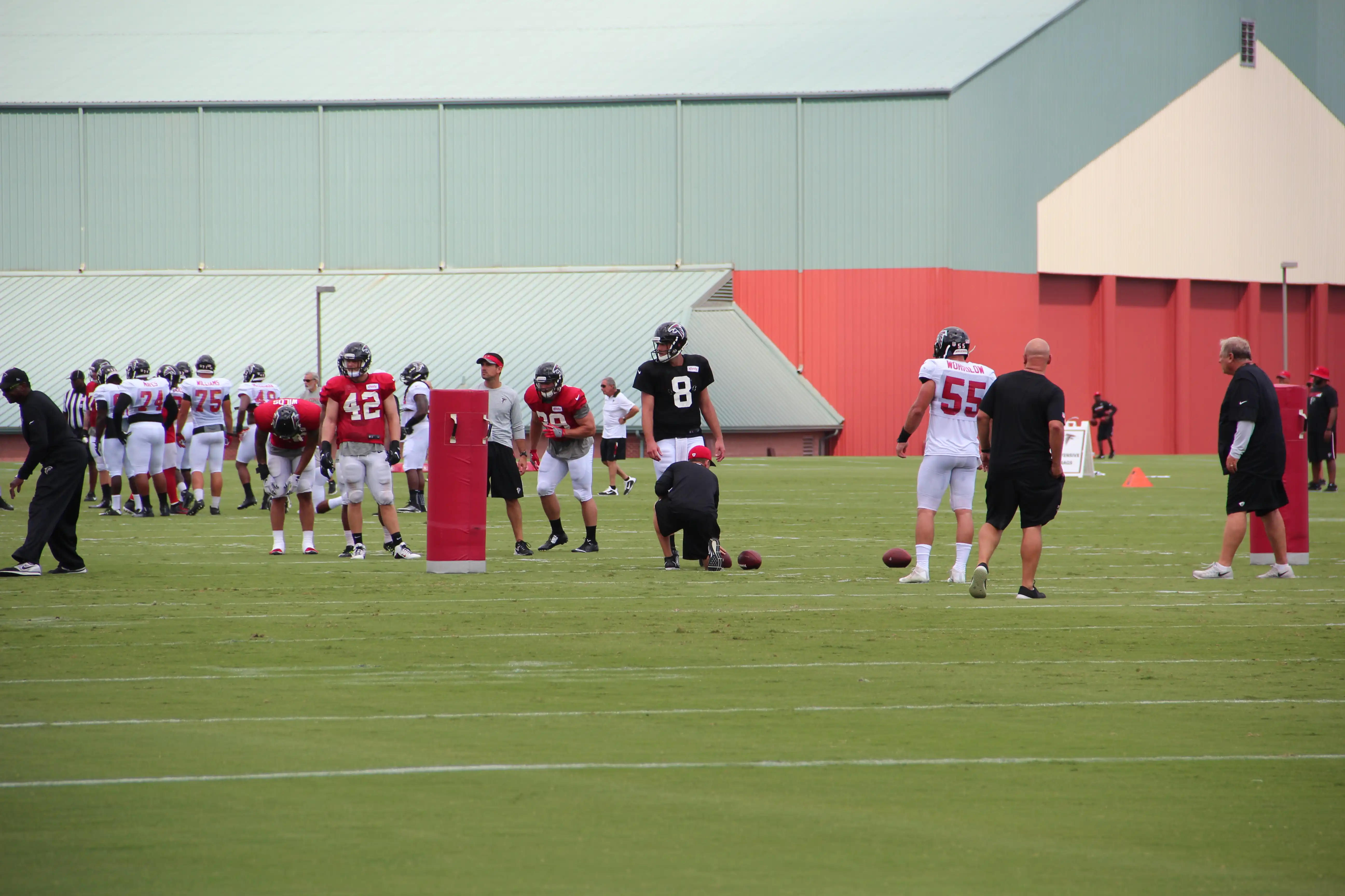 Atlanta_Falcons_training_camp_July_2016_IMG_7582