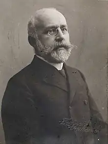 Black-and-white portrait photograph of Heiberg