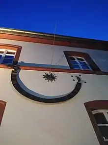 Sonnenuhr am Einöder Bürgerhaus