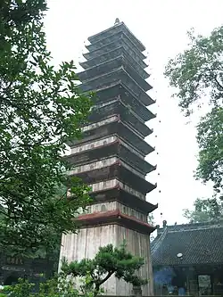 Pagoda of the Baoguang Temple, built between 862 and 888.