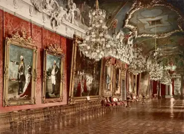 The portrait gallery of the palace in 1900