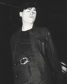 Mackenzie performing at the University of Dundee in 1985