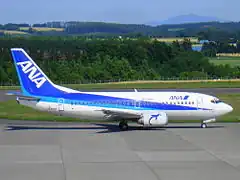 Boeing 737-500