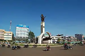 Buôn Ma Thuột city square in June 2006