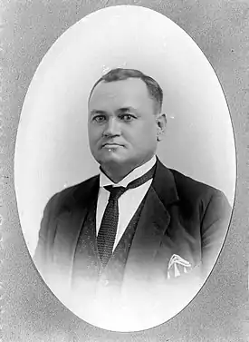 Dick de Hoog, IEV President and political champion for Indo emancipation.