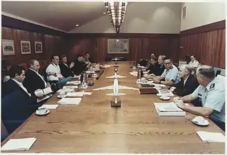George H. W. Bush and advisors in the Laurel Lodge conference room (1990)