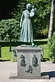 Statue in Ljungby of the opera singer Kristina Nilsson (1843-1921), 1938.