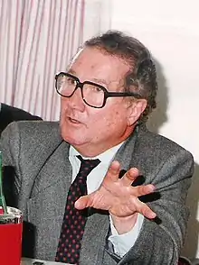 A photograph of Carlo Pedretti, captured in 1992