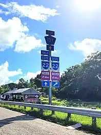 PR-137 at its junction with PR-22 in Vega Baja