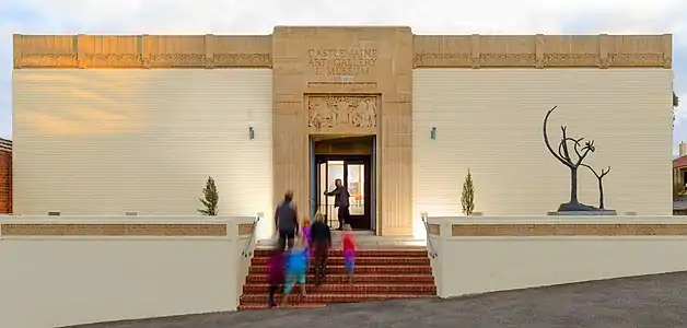 1931 Art Deco facade of the Castlemaine Art Museum, architect Percy Meldrum, Orlando Dutton frieze, photographed in 2017