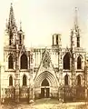 The facade with the lateral towers, around 1900.