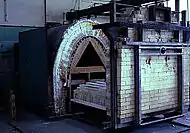 A catenary arch kiln used for firing high temperature electron tube grade aluminium oxide ceramics