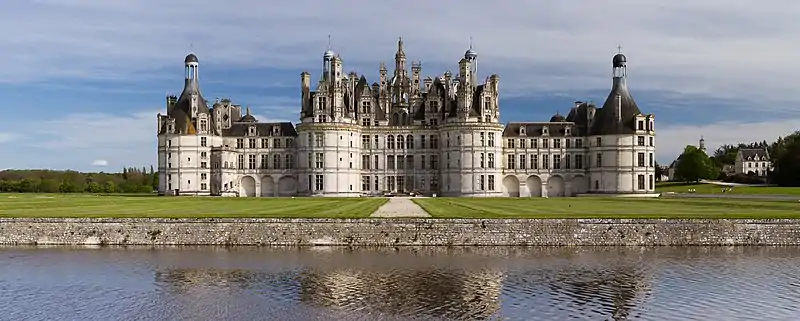 Northern Renaissance - Château de Chambord (Loire, France), 1519-1547, by Domenico da Cortona