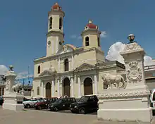 Cienfuegos Cathedral and Medici Lions