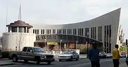 An image of the building that houses the Country Music Hall of Fame and Museum