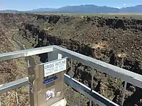 Crisis hotline communication pillar