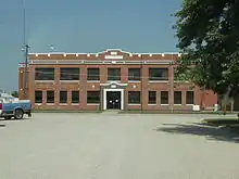 Cunningham High School, 100 West Fourth St (2009)