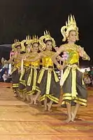 Thai dancers in Laplae