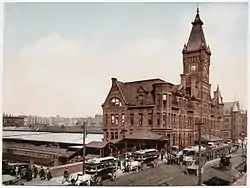Chicago and North Western's Wells Street Station, ca. 1900