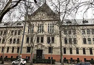 Mihajlo Pupin secondary school of electrical engineering by Bеlа Pаklо i Štrоb Мikšа in Novi Sad, 1921