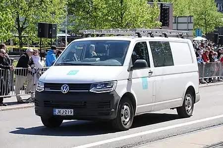 Yle broadcast van arriving before starting of the 2017 flag day parade of the Finnish Defence Forces