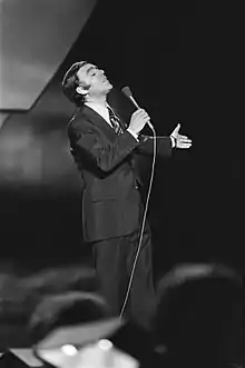 Do Carmo performing at Eurovision Song Contest 1976.