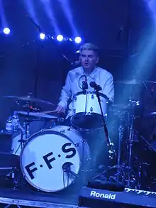 Paul Thomson on stage with FFS in August 2015