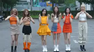 Fanatics in August 2019(From left to right: Chaerin, Chiayi, Doah, Doi, Sika (former), Yoonhye)