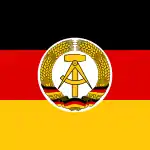 President's Standard 1953–1955(The emblem of the GDR was changed on 28 May 1953 and already resembled the final coat of arms of 1955.)