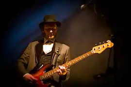 Georg Holm performing in 2008