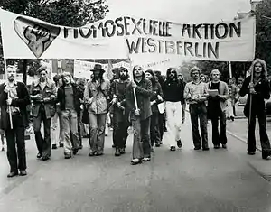 HAW&nbsp;[de; es; ru] "Pfingstdemo" (protest), likely in Schöneberg (likely June 11, 1973)