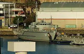 Huon-class minehunter HMAS&nbsp;Yarra docked at Waterhen in February 2008.