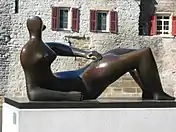 Reclining Figure (1982), Henry Moore - Kunst in Schwäbisch Hall