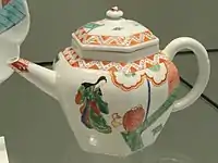 Chelsea porcelain, teapot, c. 1750–1752, soft-paste porcelain