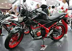 CB150R Streetfire 2016 naked 149&nbsp;cc single