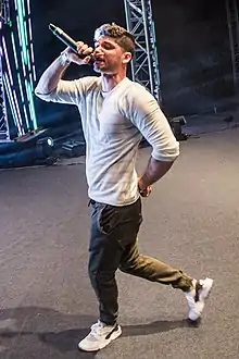 KR$NA performing in 2016