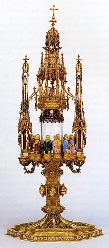 Gold and enamel monstrance made in 1506 by Gil Vicente, and offered by king Dom Manuel I of Portugal to the Jerónimos Monastery. Nowadays in the National Museum of Ancient Art, Portugal.