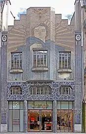 Art Deco facade, Alsace-Lorraine street (c. 1930).