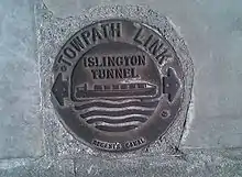 Older style waymarker