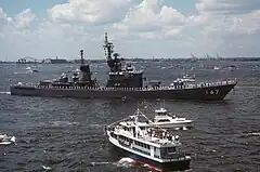 JDS Nagatsuki at New York Harbor on 4 July 1986.