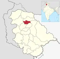 Map of Indian-administered Jammu and Kashmir with the Srinagar District highlighted red