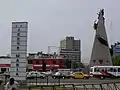 Eastern entrance to Jesús María at the intersections of "Avenida de la Peruanidad" and "Avenida Salaverry", with the monument to Jorge Chávez.